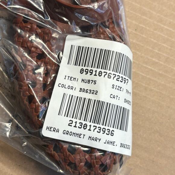 Madewell Remy Open Weave Mary Jane Flats 7.5 Brown NWT Leather NU875 Grommet - Picture 3 of 5